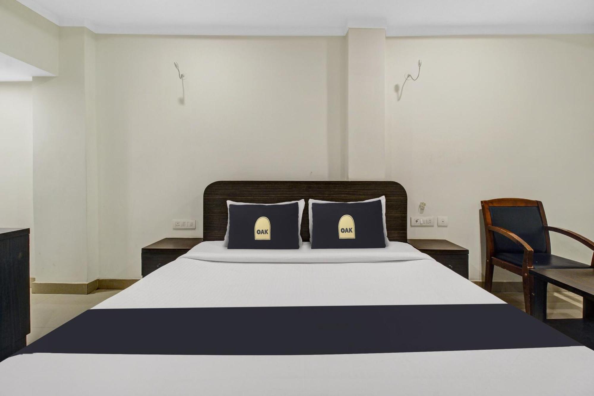Super Townhouse Oak Lb Nagar Ramoji Otel Haydarabad Dış mekan fotoğraf