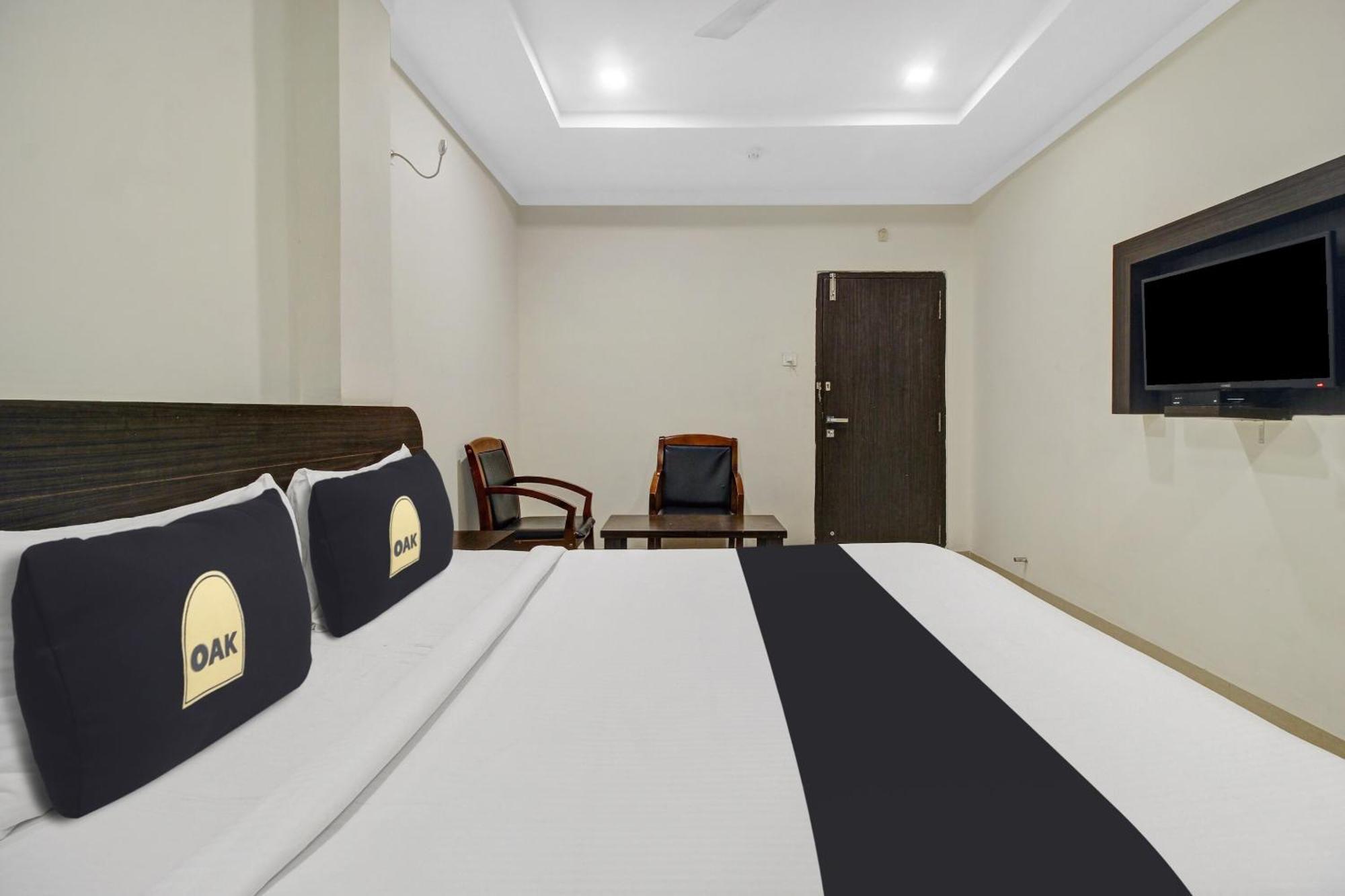 Super Townhouse Oak Lb Nagar Ramoji Otel Haydarabad Dış mekan fotoğraf