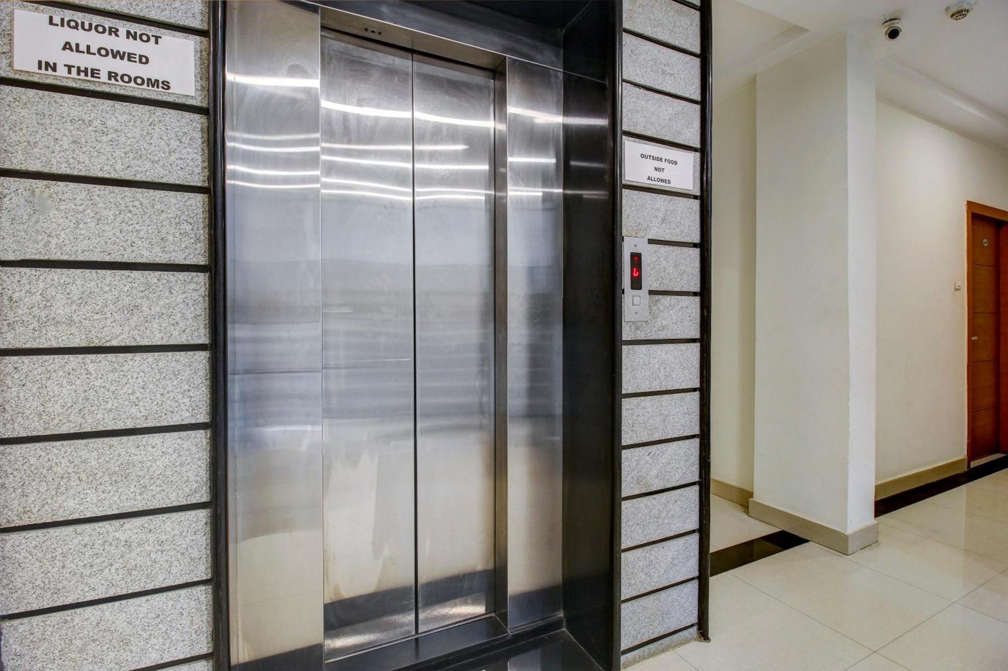 Super Townhouse Oak Lb Nagar Ramoji Otel Haydarabad Dış mekan fotoğraf